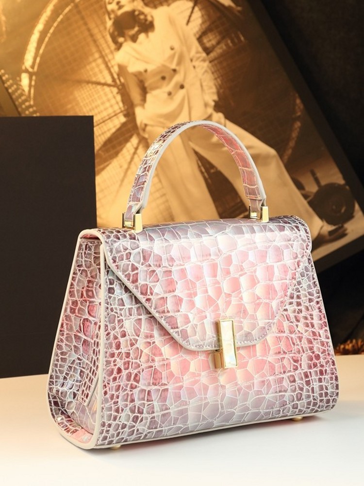 Elegante dames handtas van gek - Leatherwork Free Patterns recensie en prijs